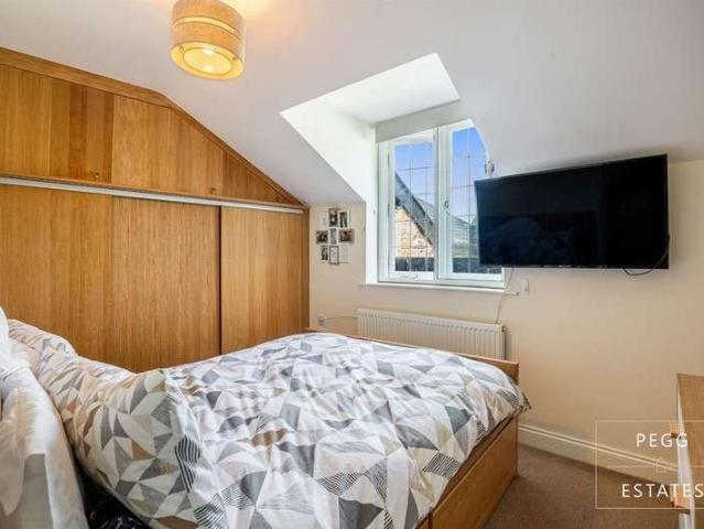 1 bed house for sale