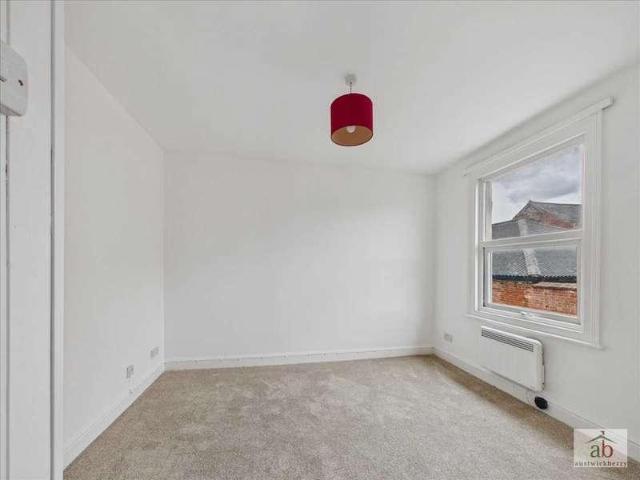 1 bed house for sale
