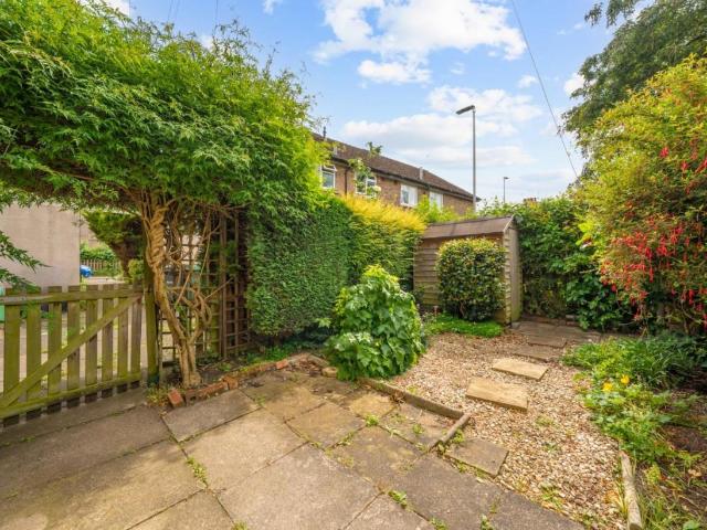 1 bed house for sale