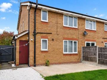 1 bed house for sale