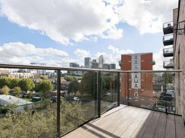 1 bed house for sale