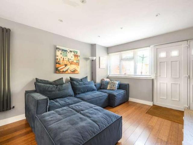1 bed house for sale