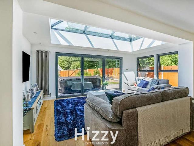 1 bed house for sale
