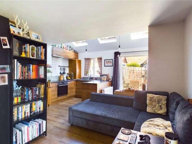 1 bed house for sale
