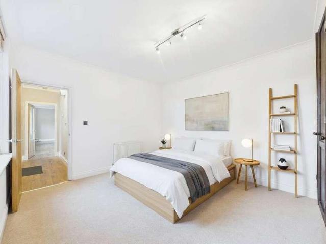 1 bed house for sale