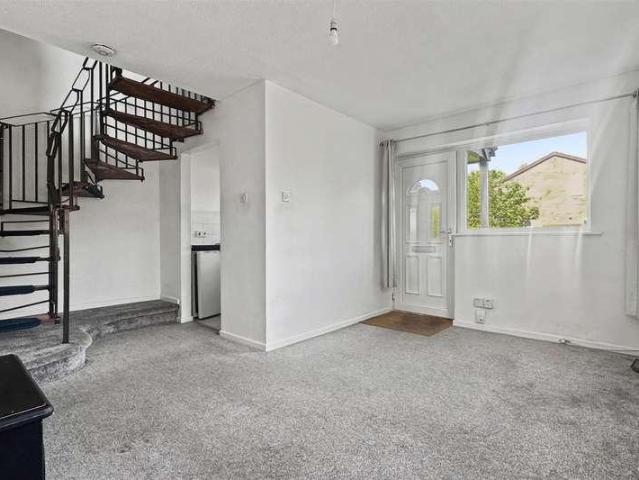 1 bed house for sale