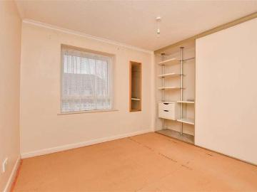 1 bed house for sale