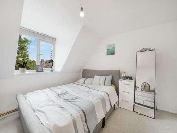 1 bed house for sale