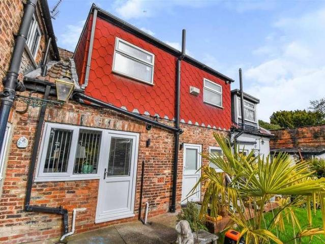 1 bed house for sale