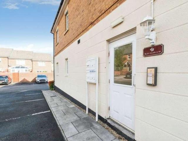 1 bed house for sale