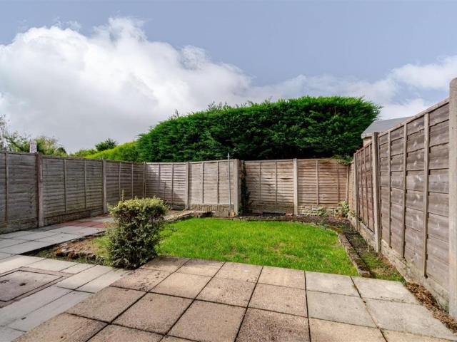 1 bed house for sale