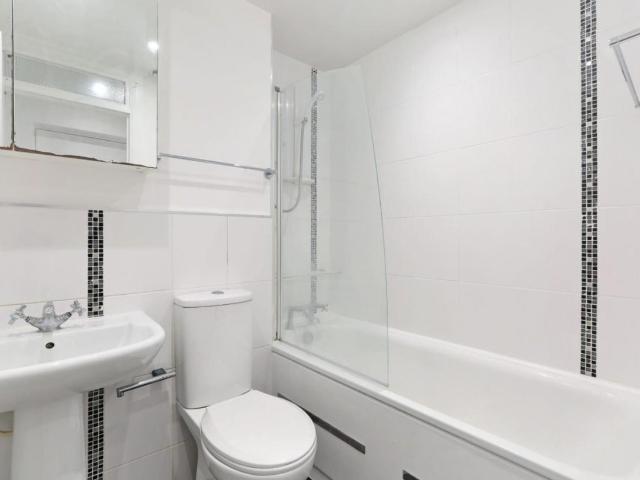 1 bed house for sale