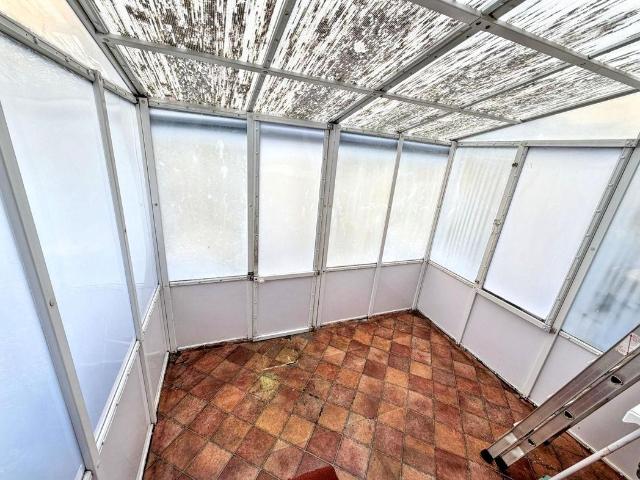 1 bed house for sale