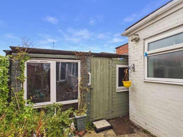 1 bed house for sale