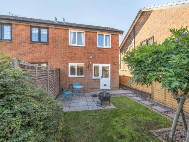 1 bed house for sale