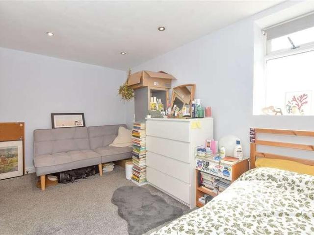 1 bed house for sale