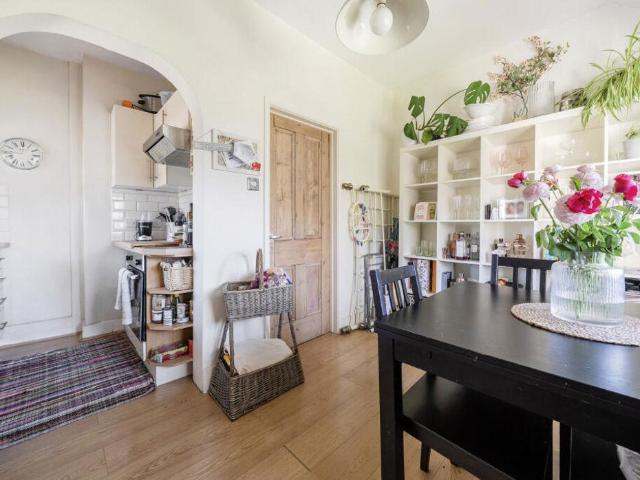 1 bed house for sale
