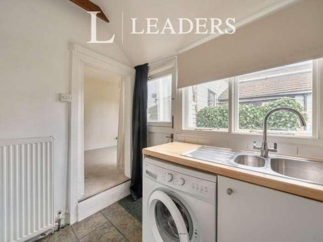 1 bed house for sale