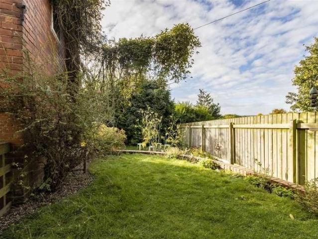 1 bed house for sale