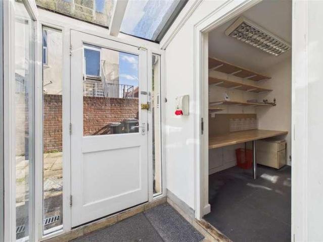 1 bed house for sale