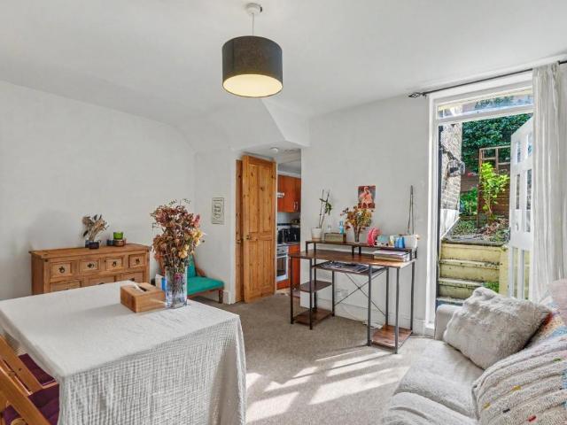 1 bed house for sale