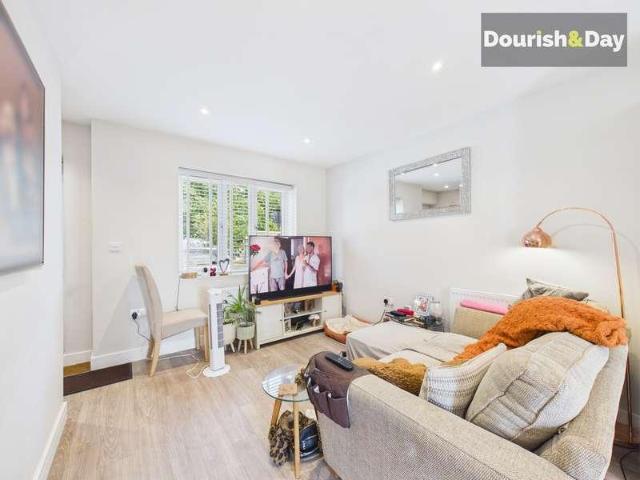 1 bed house for sale