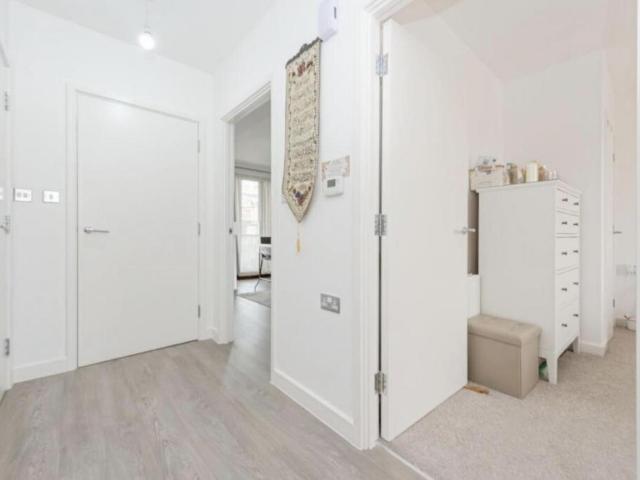 1 bed house for sale