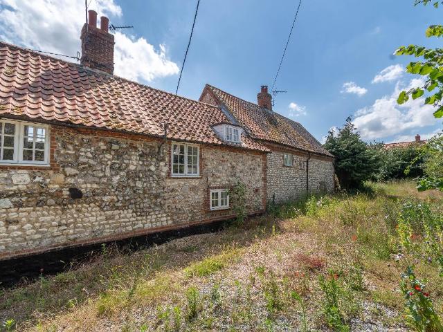 1 bed house for sale