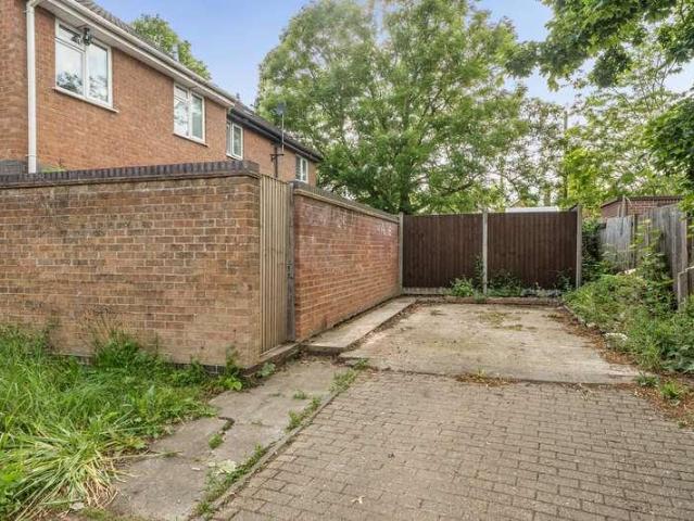 1 bed house for sale