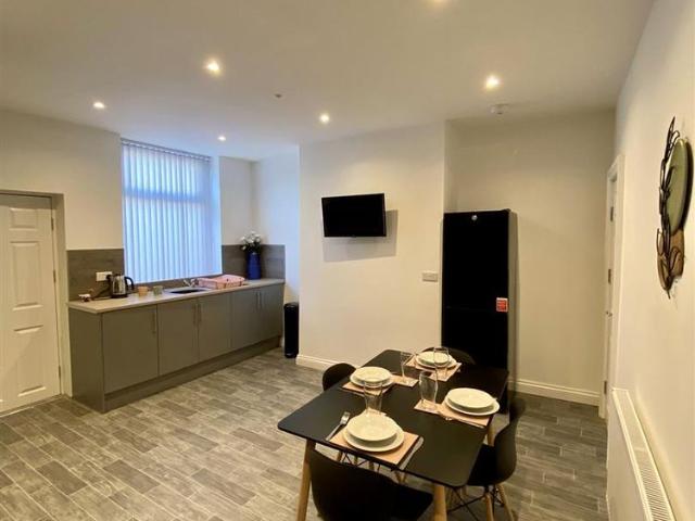 1 bed house share to rent in Burnley Road, Colne, BB8