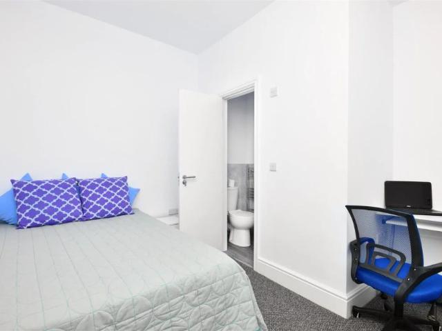 1 bed house share to rent in Bar Street, Burnley, BB10