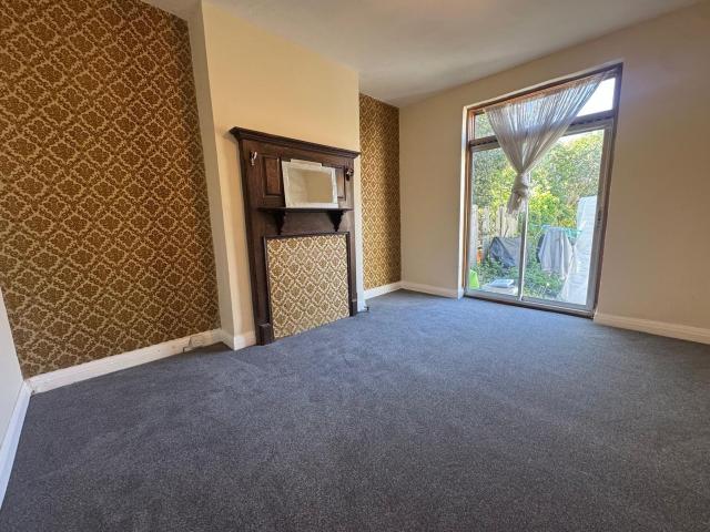 1 bed house share to rent in Carnforth Road, London, SW16