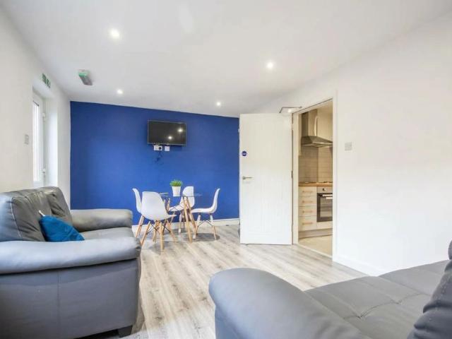 1 bed house share to rent in 2 Sage Road, Leicester, LE2