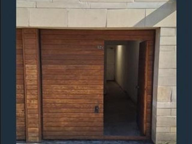 1 Bed Mobile Home, York Place, EH1