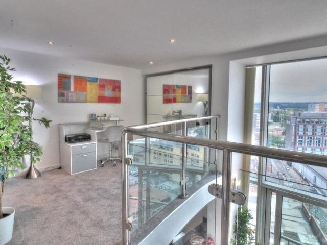 1 Bed Penthouse, Albion Street, LS2