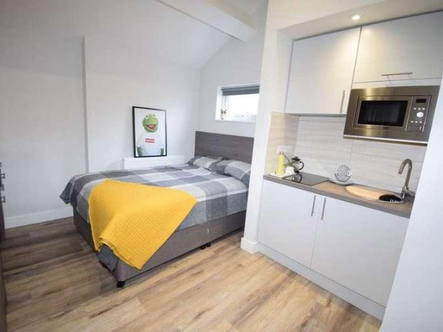 1 bed property to rent