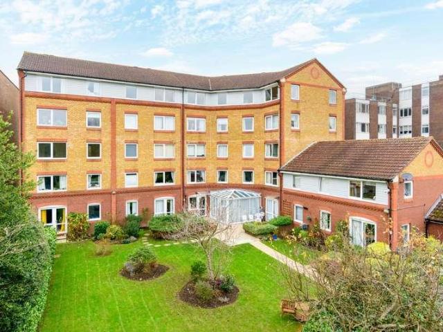 1 bed property to rent