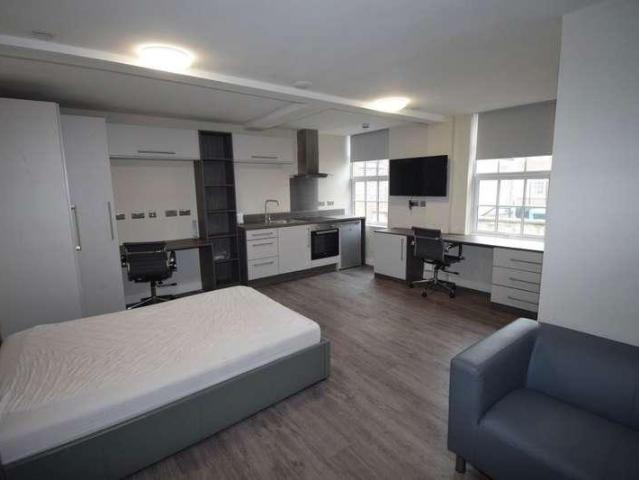 1 bed property to rent