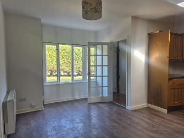 1 bed semi detached bungalow to rent in Stoke Prior Lane, Leominster