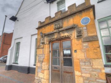1 BED Studio flat To rent
