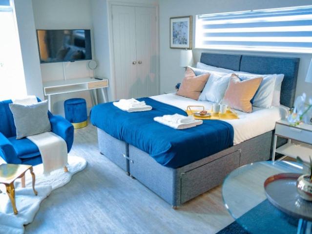 1 bed studio, Mill Road Area, all bills included