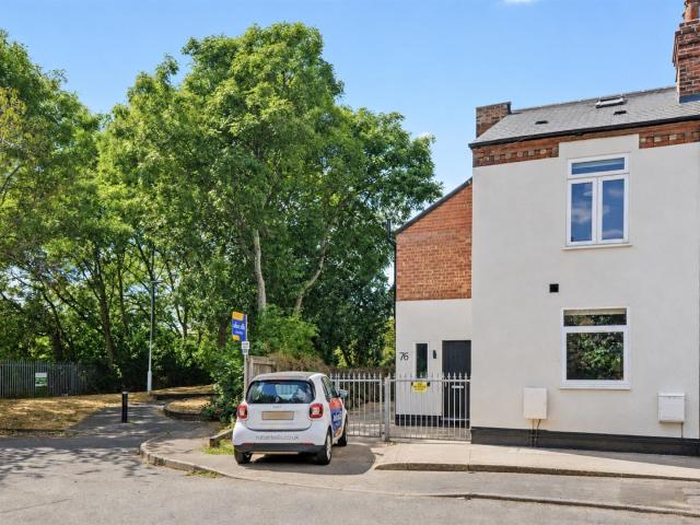 1 bed studio to rent in Carnarvon Street, Nottingham NG4 2FP