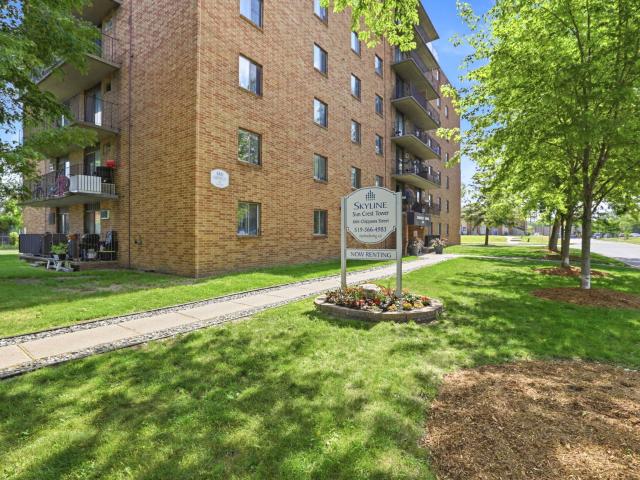 1 Bedroom, 1 Bath B