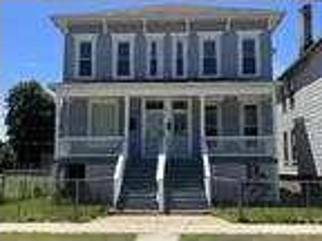 1 Bedroom 1 Bath In Chicago Illinois 60621