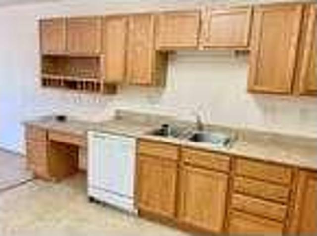 1 Bedroom 1 Bath In Fargo ND 58104