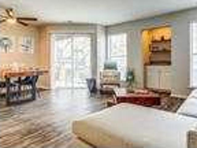 1 Bedroom 1 Bath In Glendale Heights IL 60139