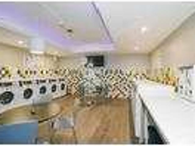 1 Bedroom 1 Bath In Woodridge IL 60517