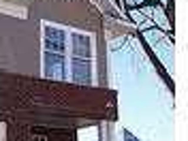1 Bedroom 1 bath, $544.00 in Uptown