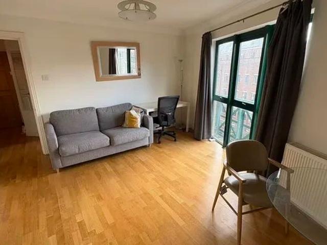 1 Bedroom 1 Bathroom