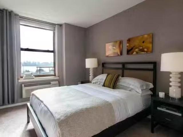 1 Bedroom 1 Bathroom